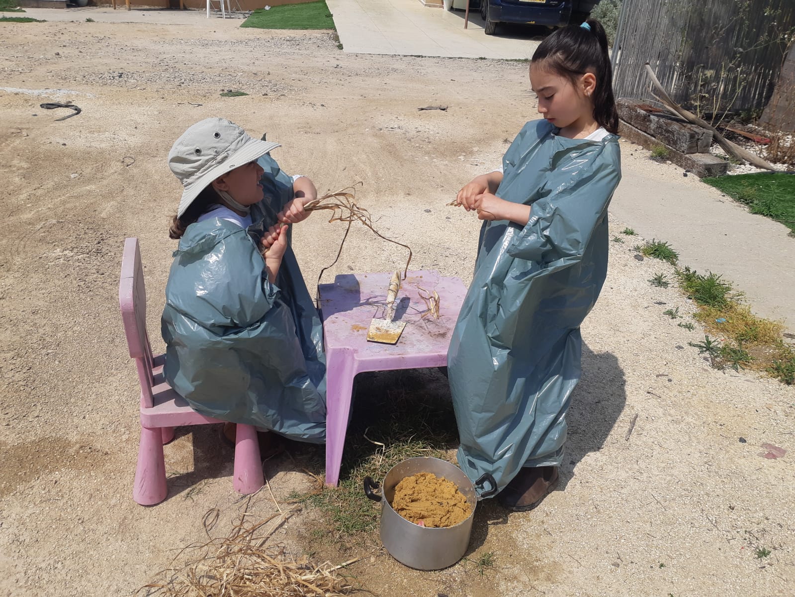 משימה: לתקן את העולם בעזרת בוץ - רשות הטבע והגנים